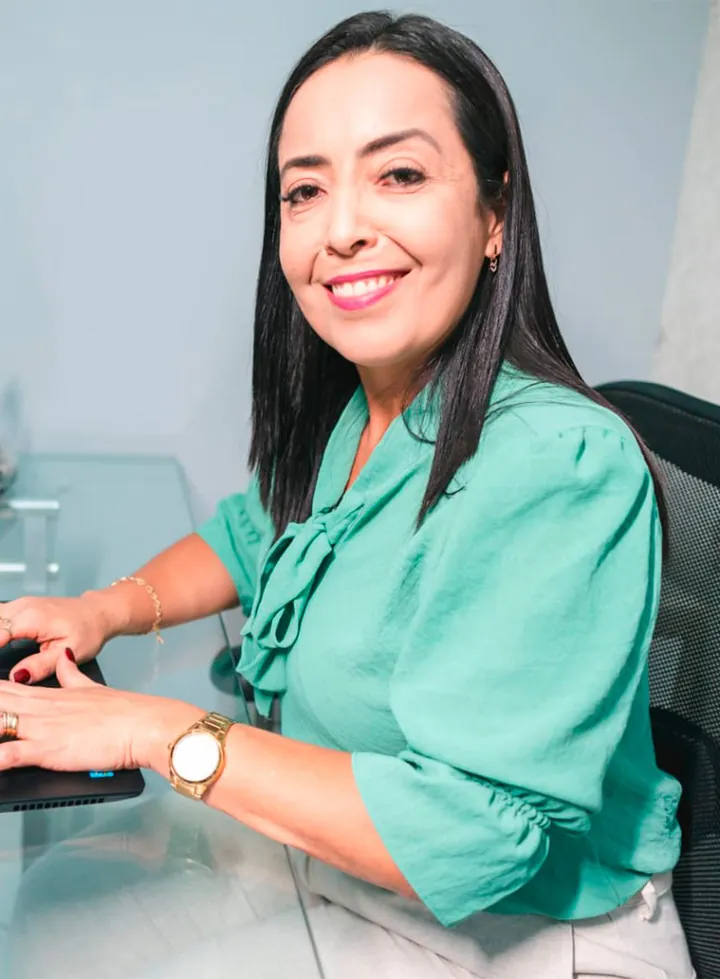 Silvania Meireles Soares Crespo